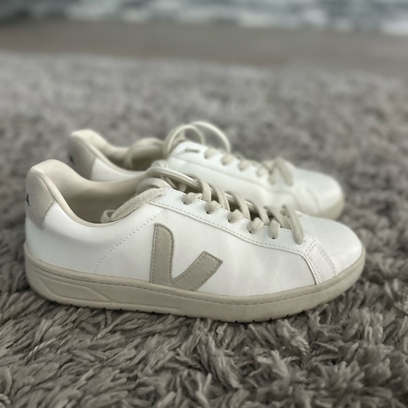 Women’s Veja Urca Sneakers White/ Natural  Size 41 - Picture 2 of 4